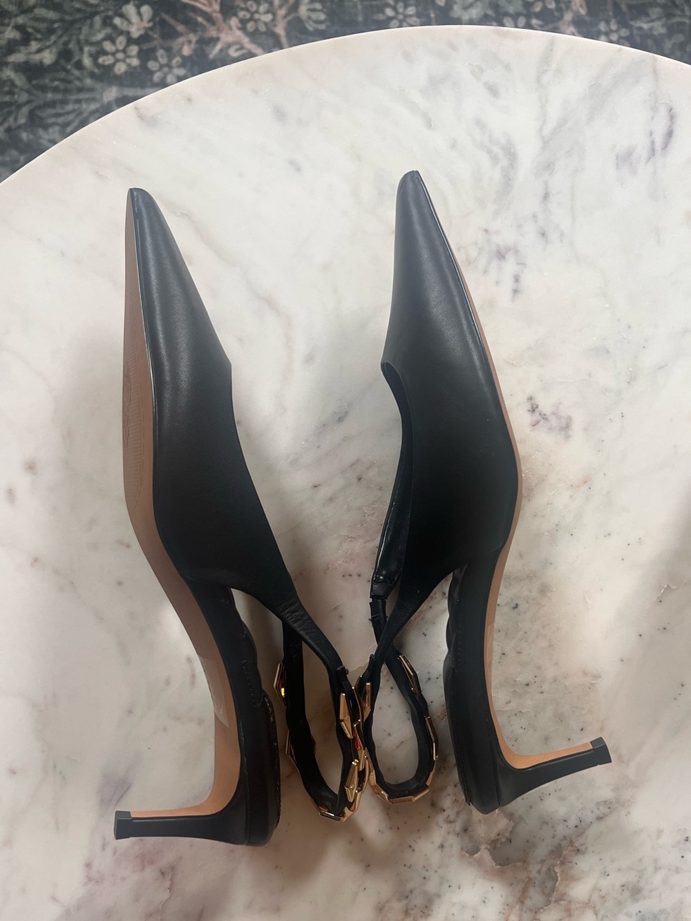 NWOT Vince Camuto Black Pointed Slingback Flats with Gold Buckle - Picture 4 of 5